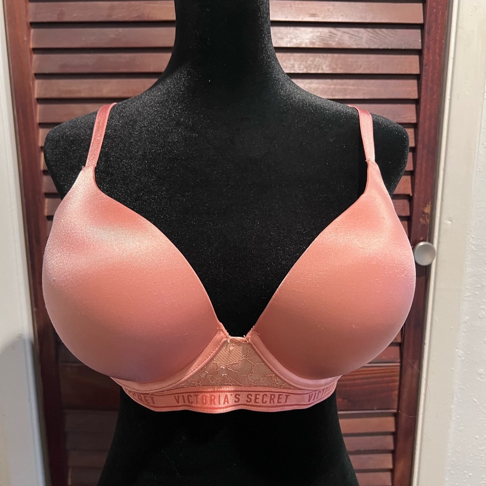Victoria’s Secret Add 2 cup sizes bra
